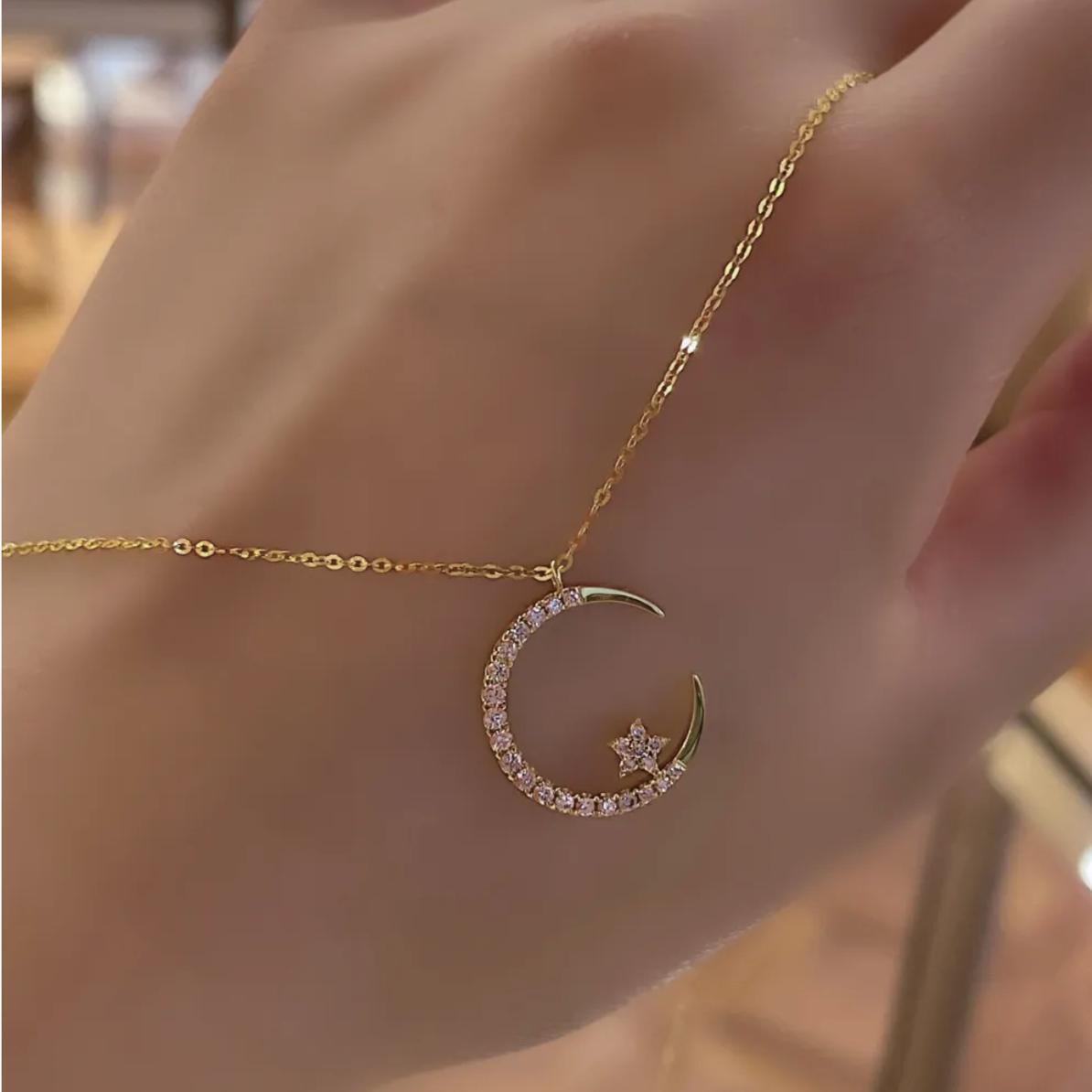 🔥Prázdninový výprodej 47%💕Bright Night: Moon Star Necklace🌙✨