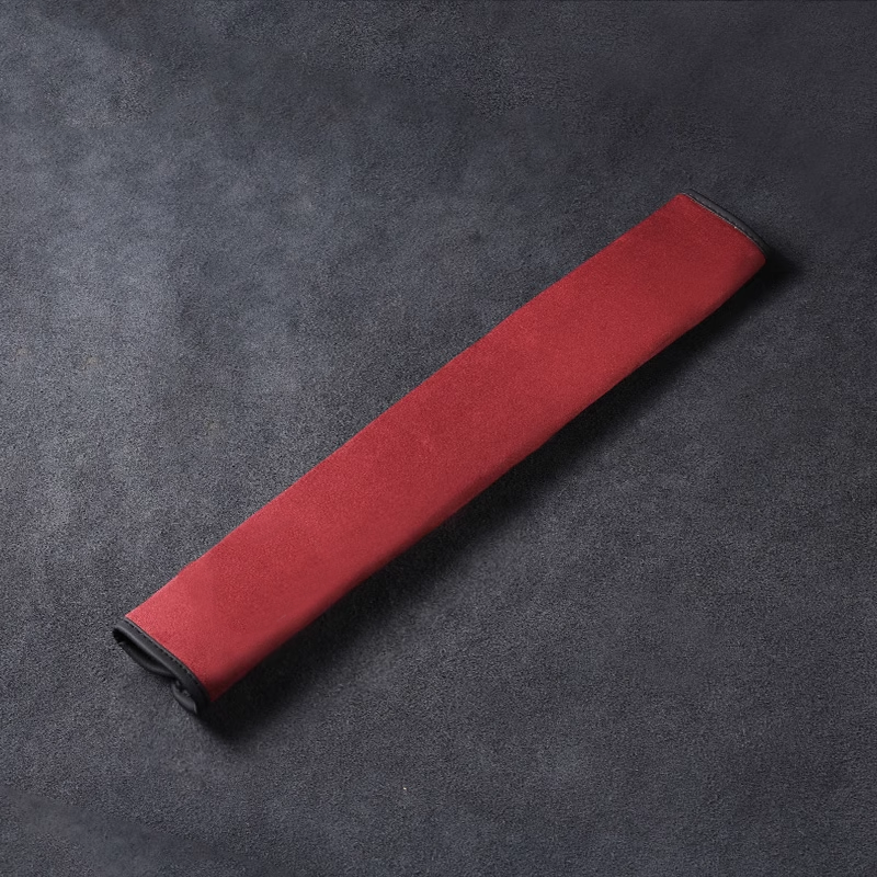 Kryt bezpečnostního pásu SilkLeather - ochrana krku a možnost loga