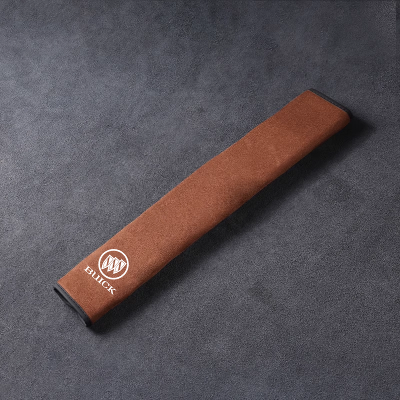 Kryt bezpečnostního pásu SilkLeather - ochrana krku a možnost loga