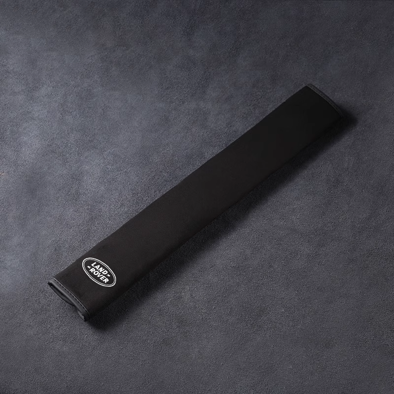 Kryt bezpečnostního pásu SilkLeather - ochrana krku a možnost loga