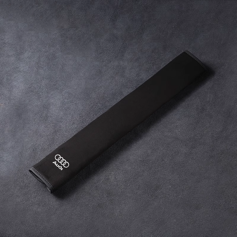 Kryt bezpečnostního pásu SilkLeather - ochrana krku a možnost loga