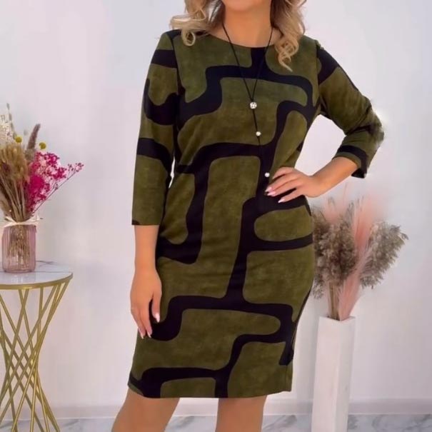 Elegantní dámské šaty s kulatým výstřihem